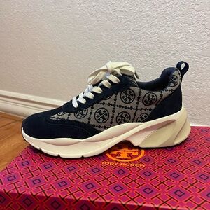 Tory Burch (Good Luck Trainer) - Navy T Monogram